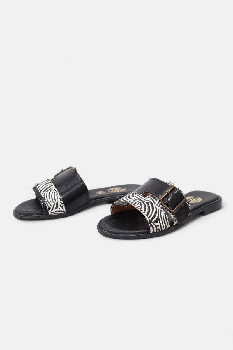 Chinelo de Mulher GIRONA 4892