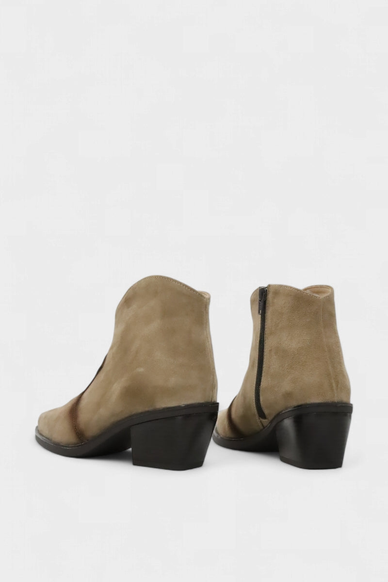 Botas Mulher AMARILLO 2430