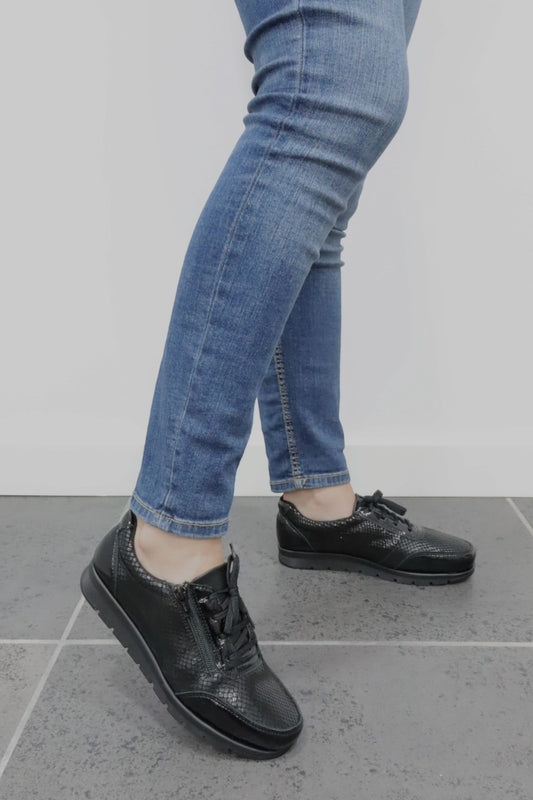 Sapato Desportivo de Senhora em Pele Preta com Fecho | BOSTON 132