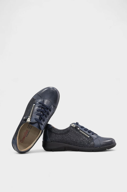 Ténis de Mulher em Pele Azul Lisa com Detalhes Decorados S7507