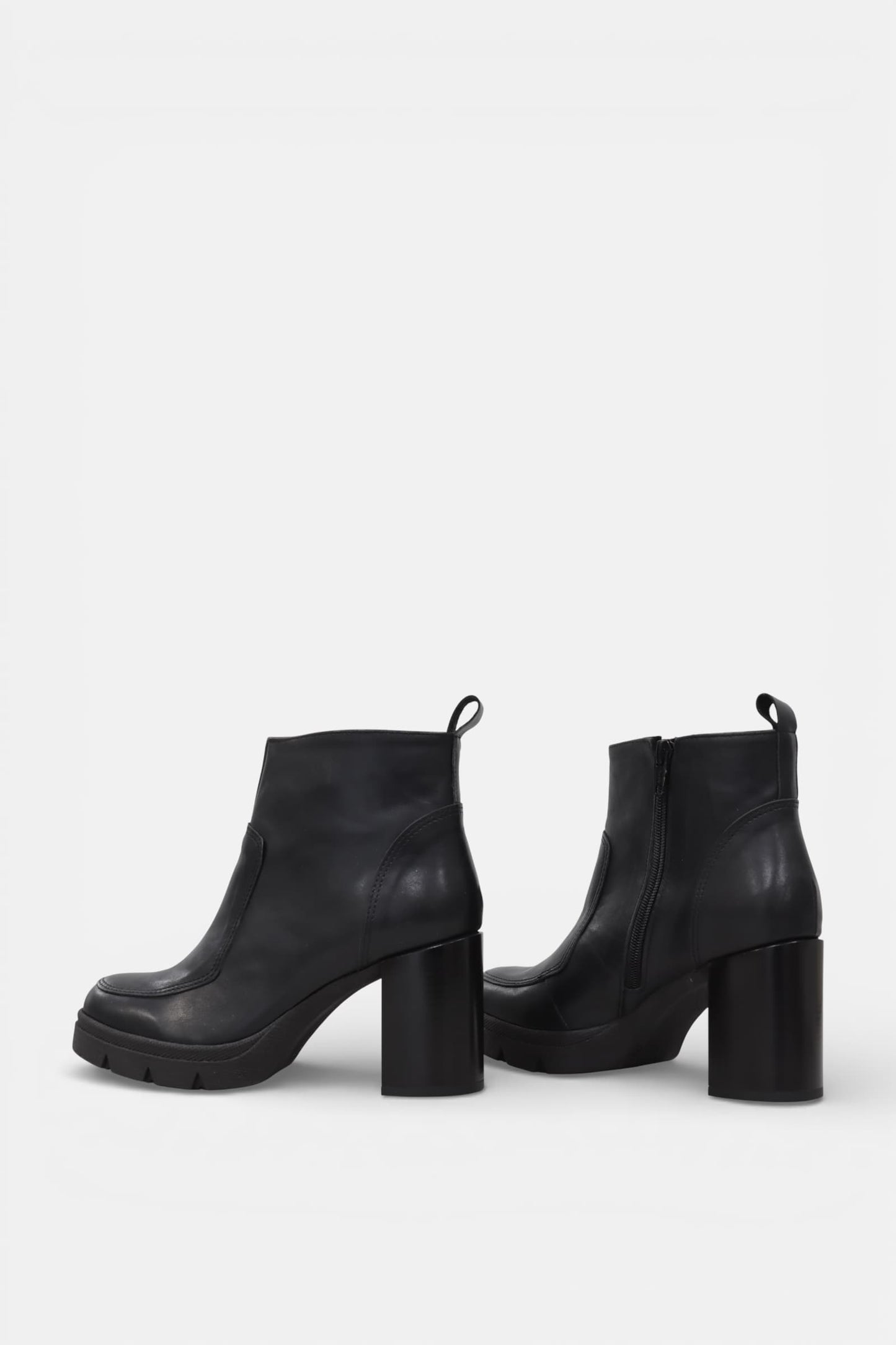 Bota em Pele Preta Salto Bloco | Daydoc PILSEN 2435