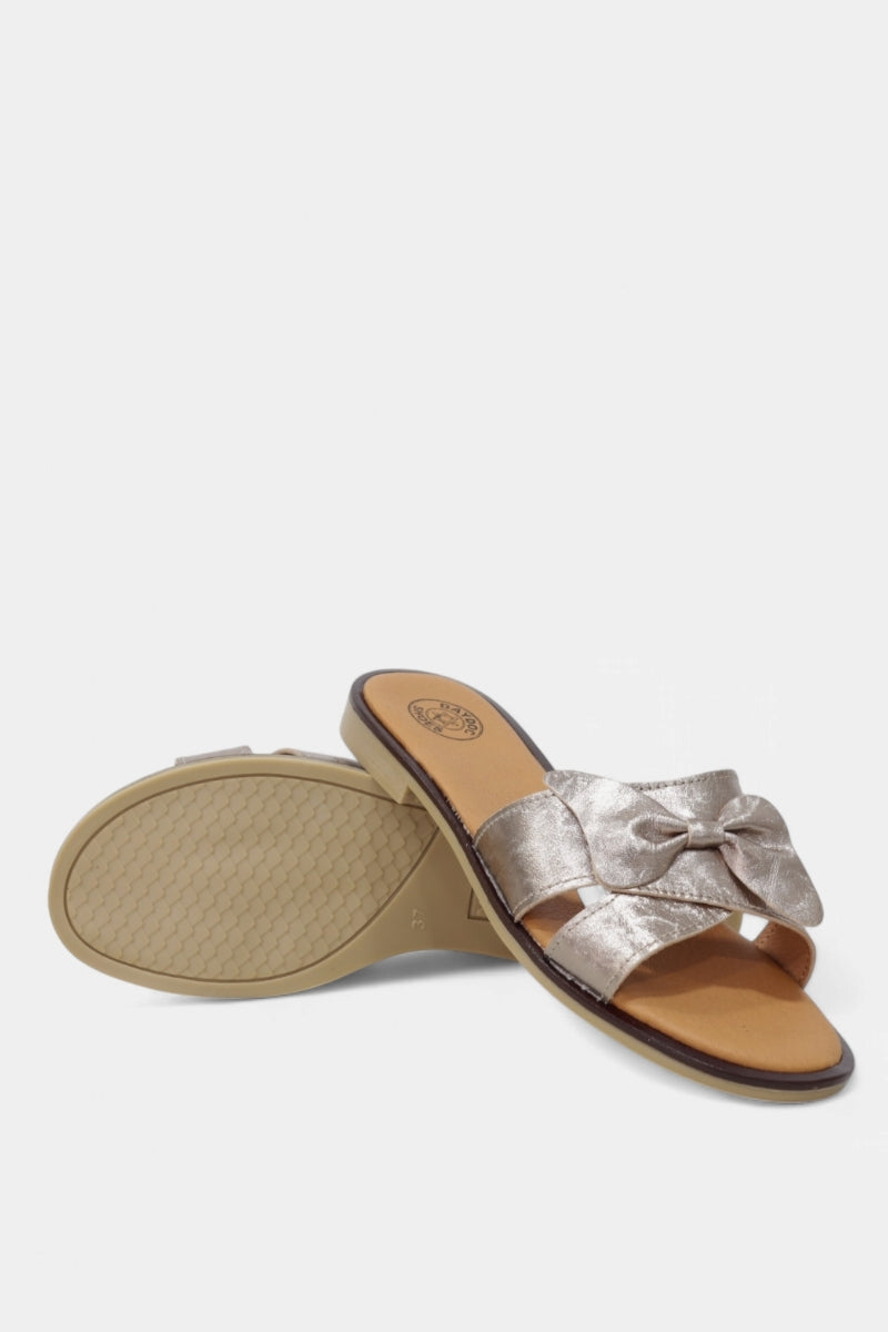 Chinelo raso em pele para mulher bronze - Daydoc Ancara