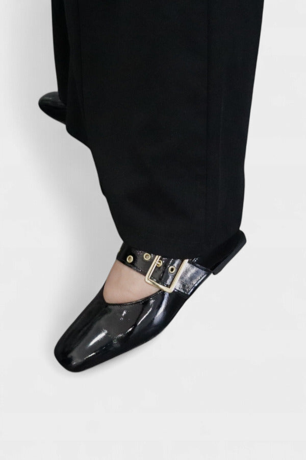 Sabrinas Mary Jane de salto baixo em pele envernizada para mulher Daydoc Bordéus preto