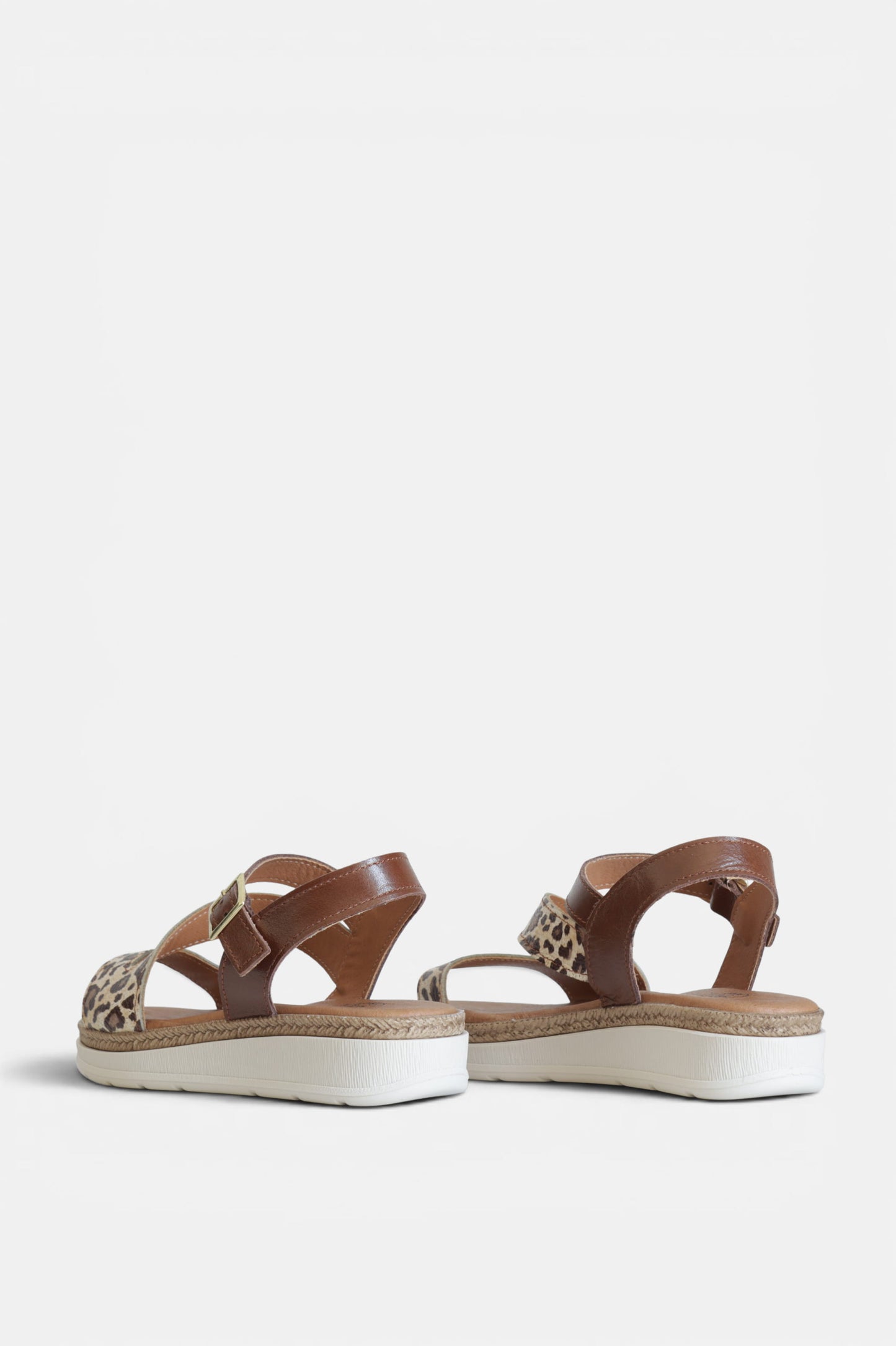 Sandálias de plataforma em pele para mulher leopardo e camel  -  Daydoc Borba