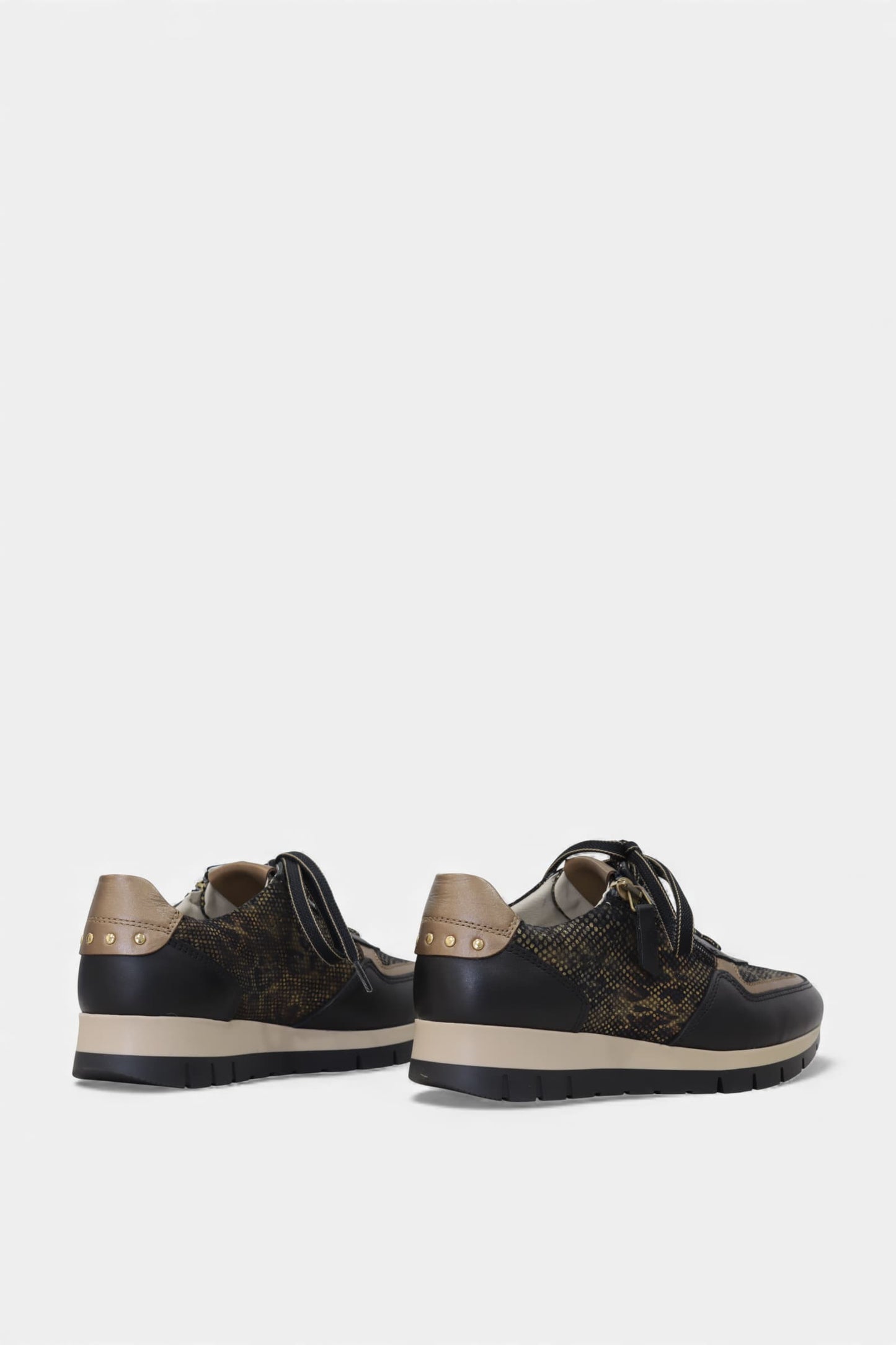 Sapatilhas em pele para mulher Daydoc Faro preto