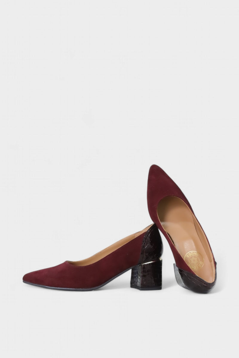 Sapatos de tacão médio em camurça bordô modelo Cascais Daydoc