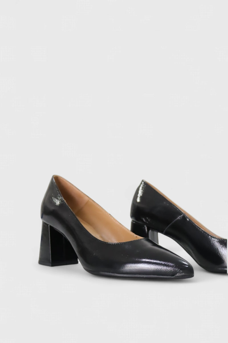 Sapatos de salto alto em verniz para mulher Daydoc Estoril preto