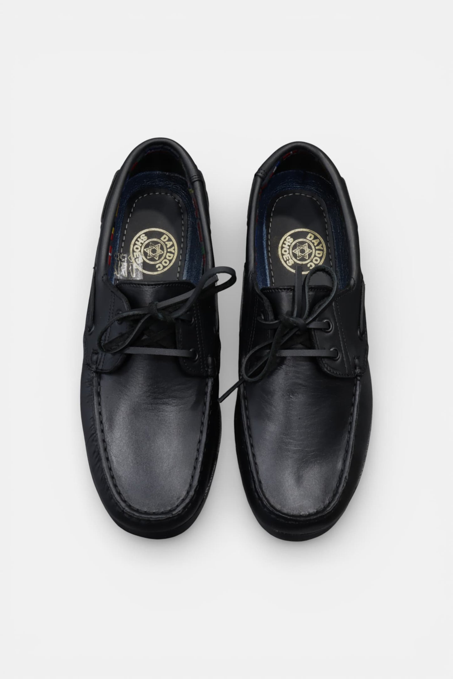 Sapatos Vela de Homem em Pele Preta | Daydoc 117