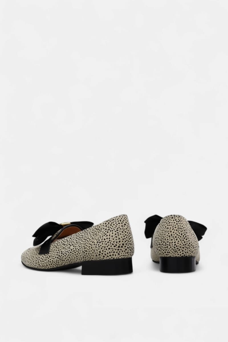 Sapatos mocassim de salto baixo em pele para mulher Daydoc Paris bege