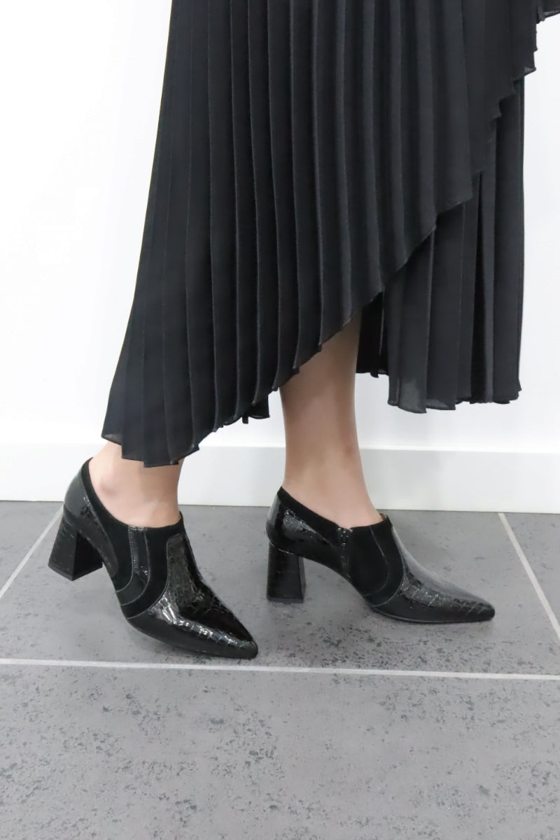 Sapatos de salto alto em pele envernizada e camurça para mulher Daydoc Funchal preto