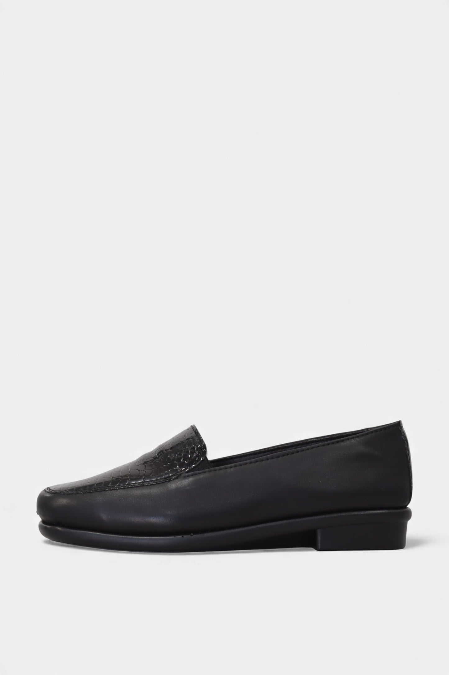 Sapatos salto baixo pele mulher Daydoc Alenquer preto confortáveis