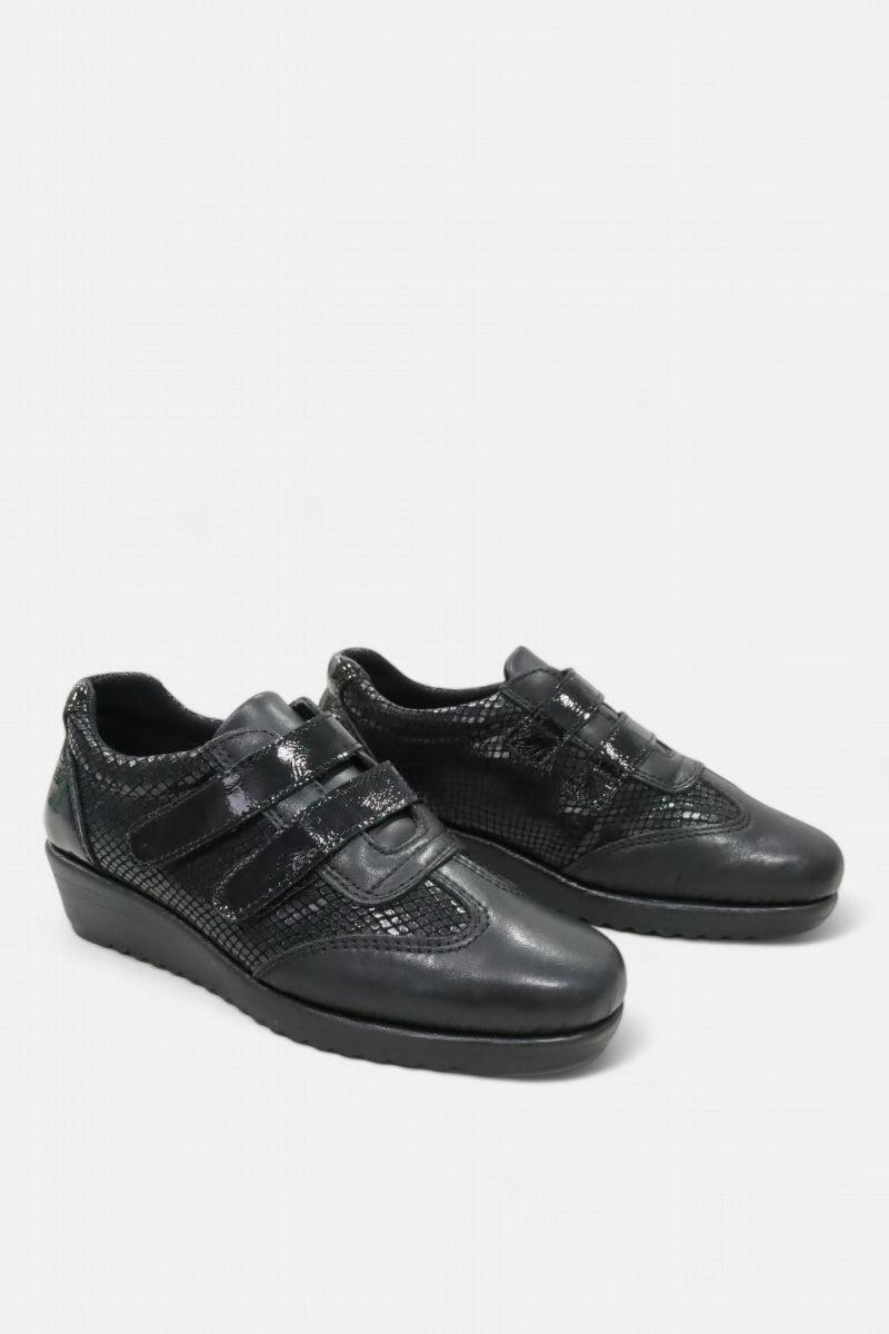 Sapatos de velcro em pele Daydoc Houston na cor preto