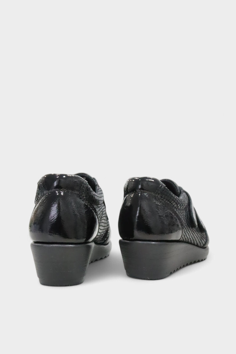 Sapatos de velcro em pele Daydoc Houston na cor preto